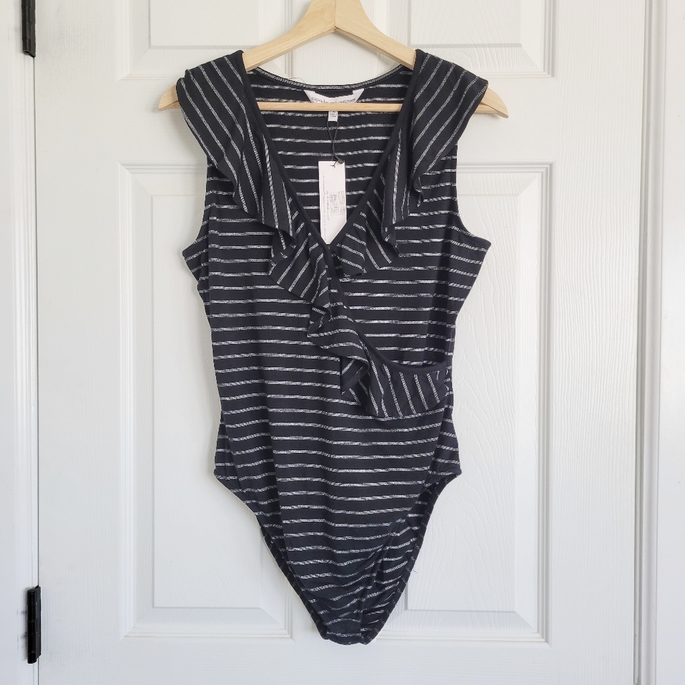 Cupcakes and Cashmere Black and Silver Blithe Bodysuit‎ - Picture 2 of 7